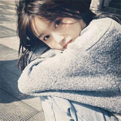 人间别久不成悲